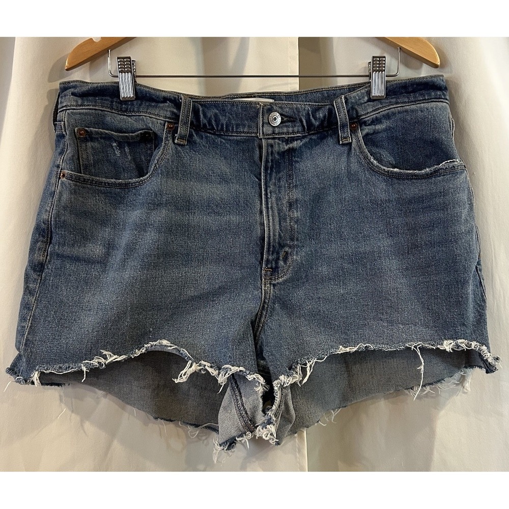 Abercrombie Fitch Womens Mom Shorts Blue 4 Inch High Rise Distressed Size 33/16